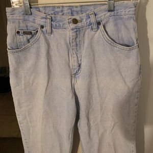 🎟️3x$10🎟️ Lee rider blue jeans size 11/12, distressed at knee